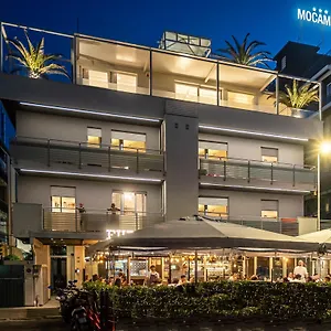https://appartamenti-residence-giardini.emilia-romagnahotels.net